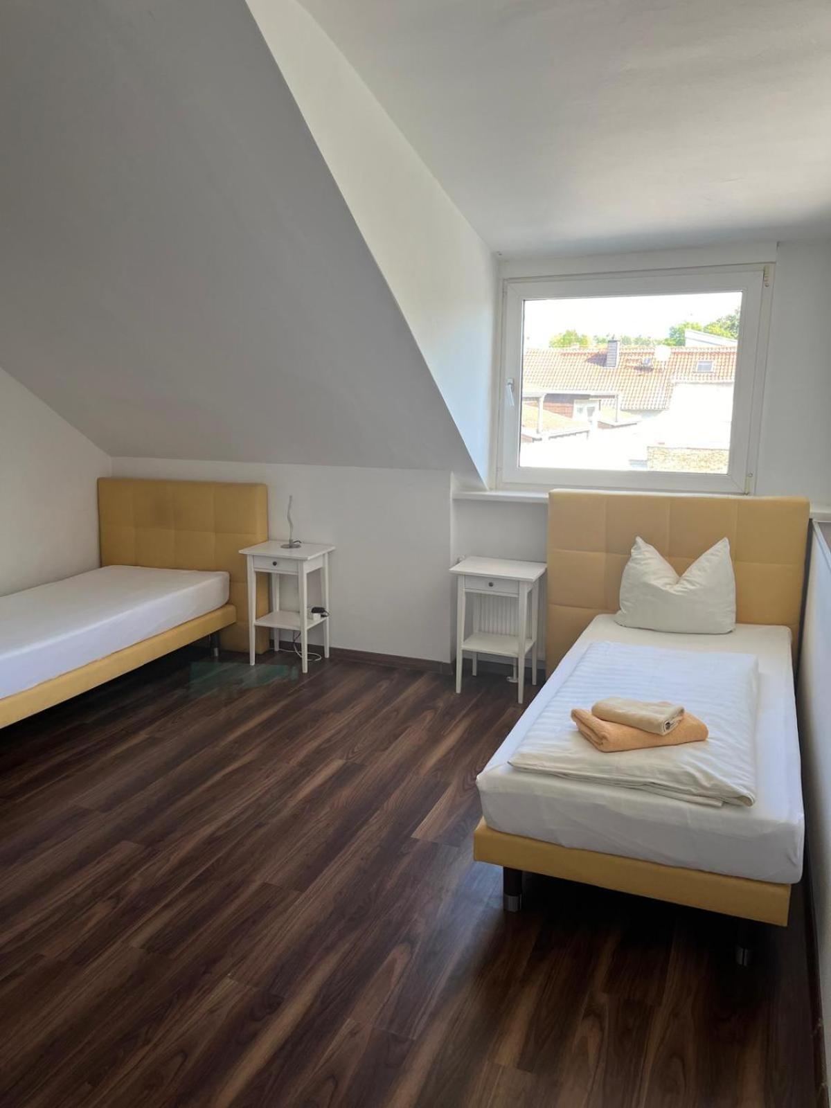 Link Hotel
